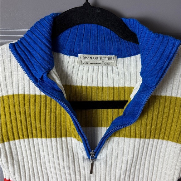 Urban Outfitters Half Zip Sweater - Picture 7 of 11
